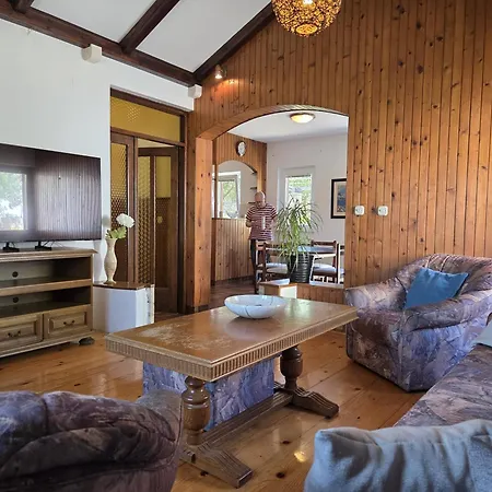 Jelena - Four - A Small House With A Private Yard - Two-room With A Sea View - - Two-room With Garden View- Free Parking