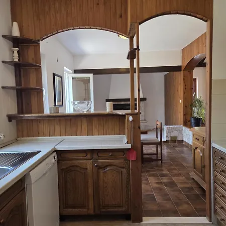 Jelena - Four - A Small House With A Private Yard - Two-room With A Sea View - - Two-room With Garden View- Free Parking Apartment *